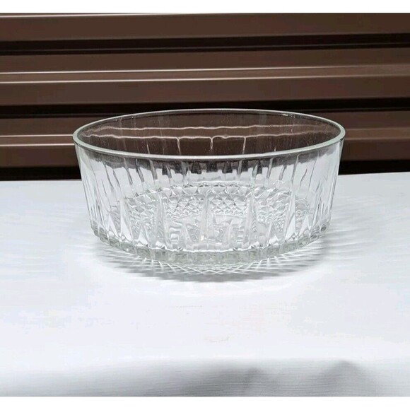 Vintage Arcoroc Cristal d'Arques Diamant 9" Salad Serving Bowl Diamond Starburst - Picture 1 of 5